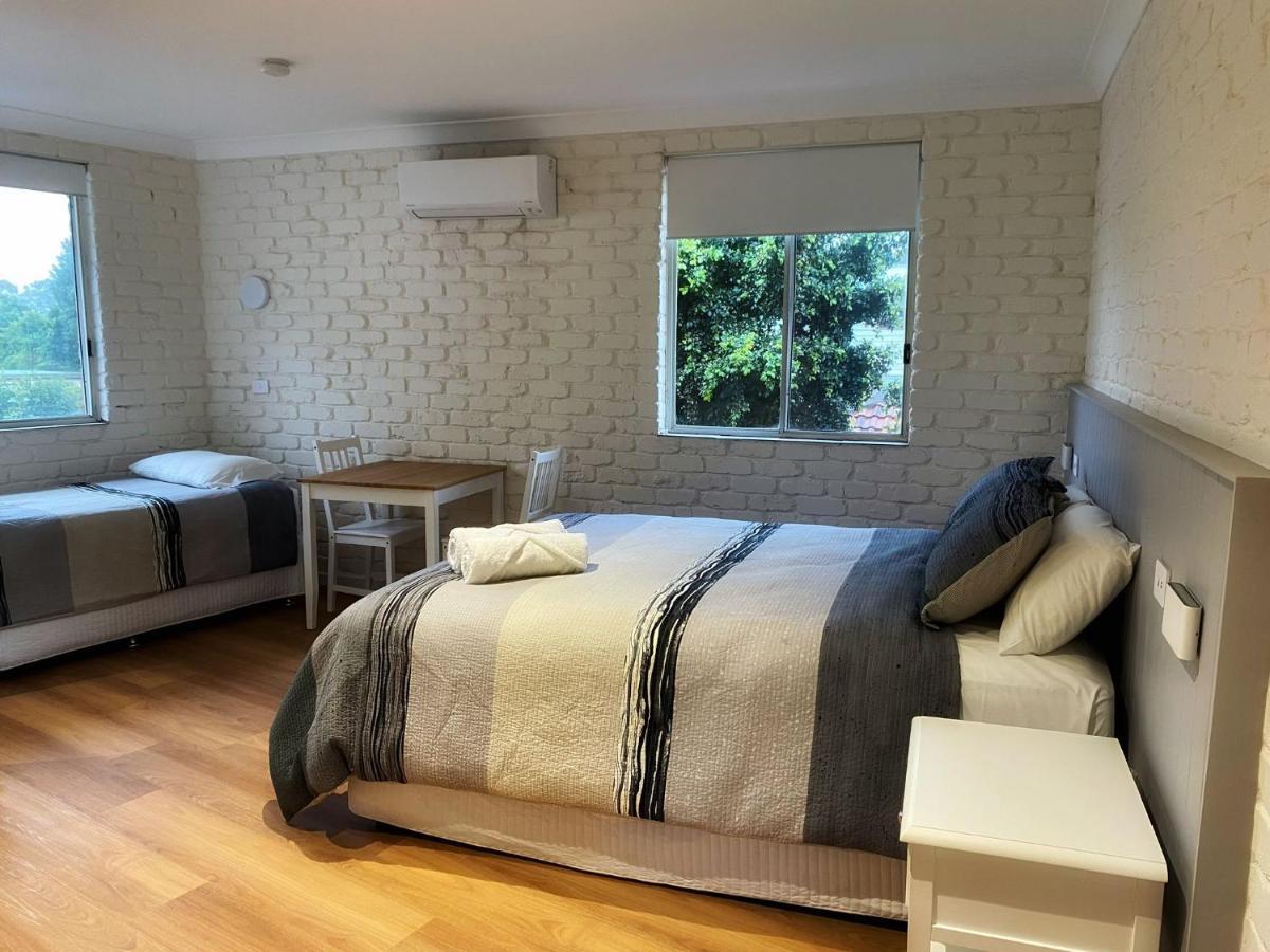 Bay House Motel Bateau Bay Kültér fotó