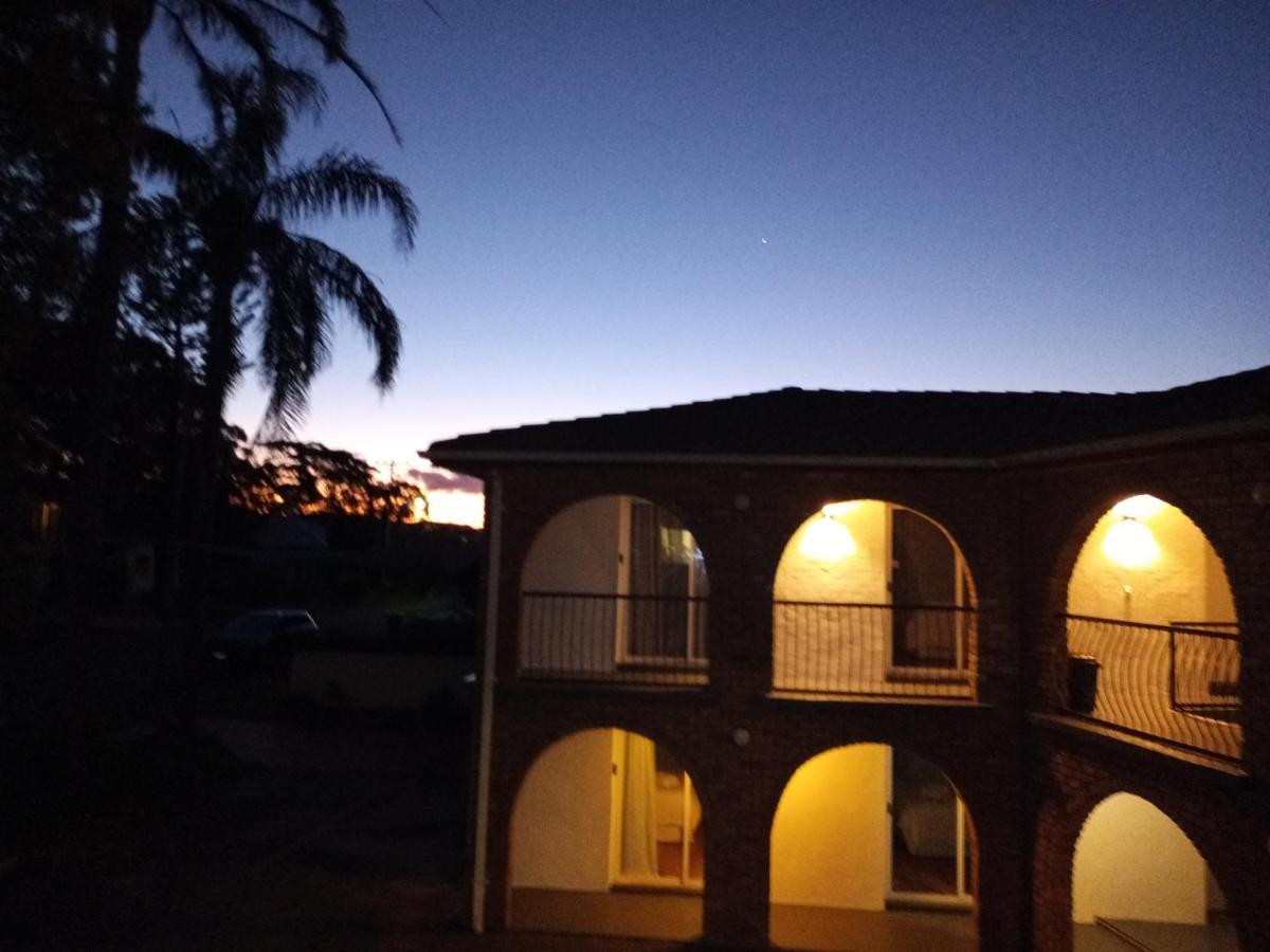 Bay House Motel Bateau Bay Kültér fotó