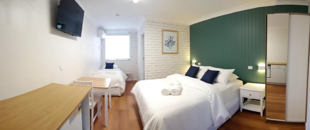 Bay House Motel Bateau Bay Kültér fotó